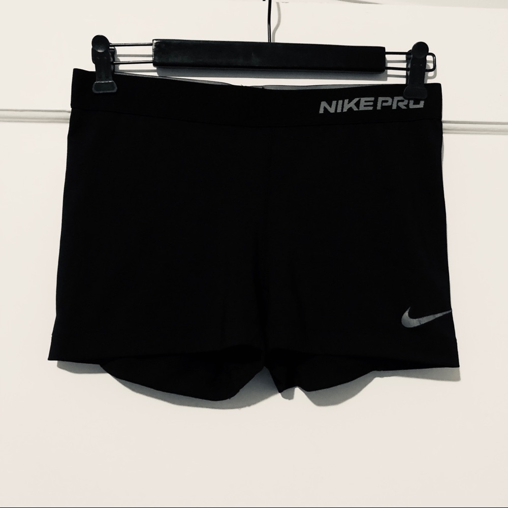 Nike Womens Short